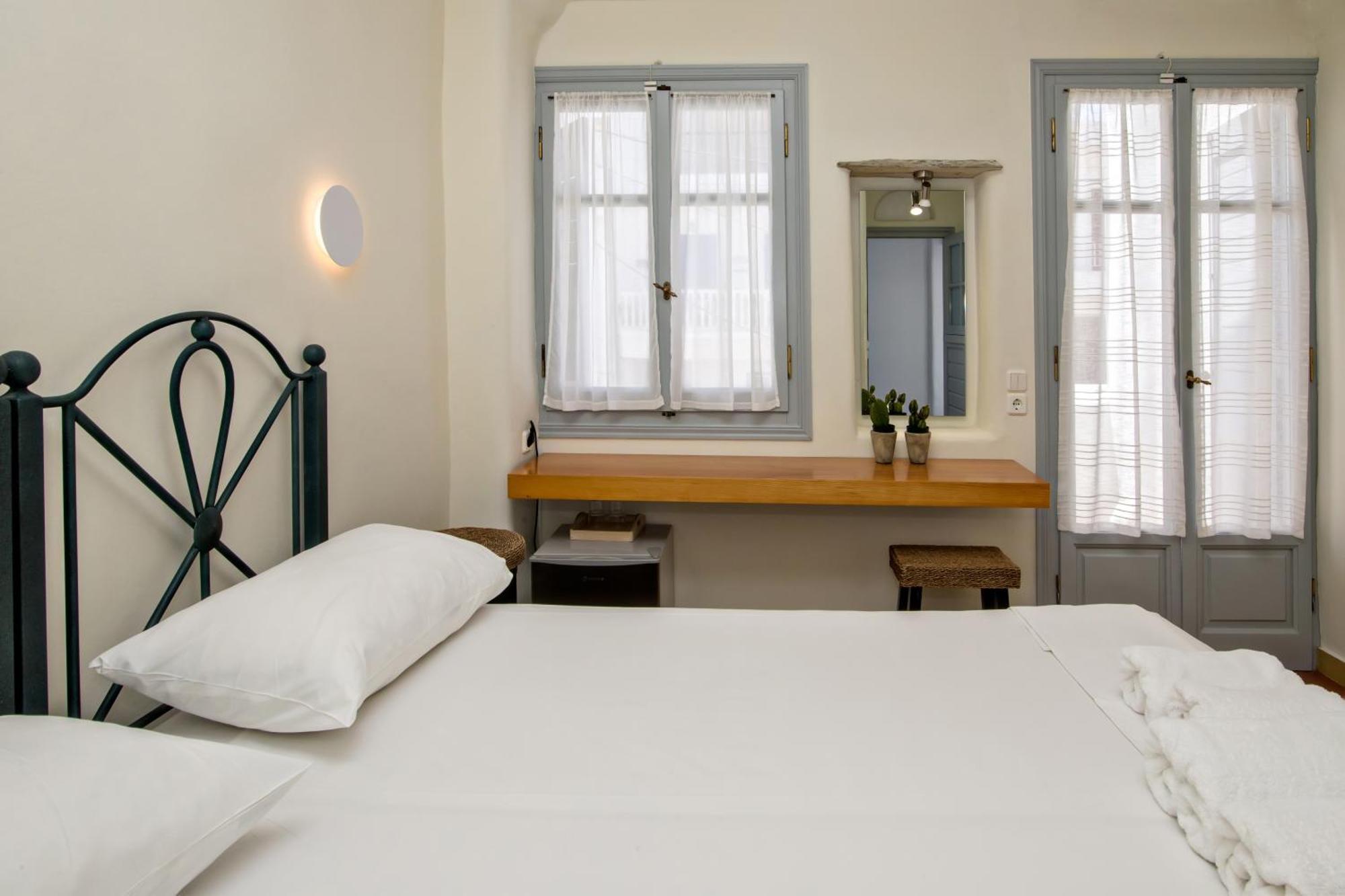 Onar Hotel & Suites Tínos 部屋 写真